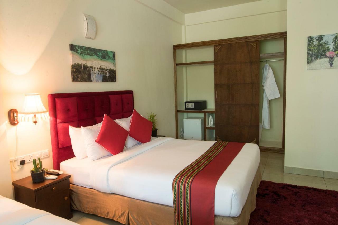 Global Residence Kaashidhoo Bagian luar foto