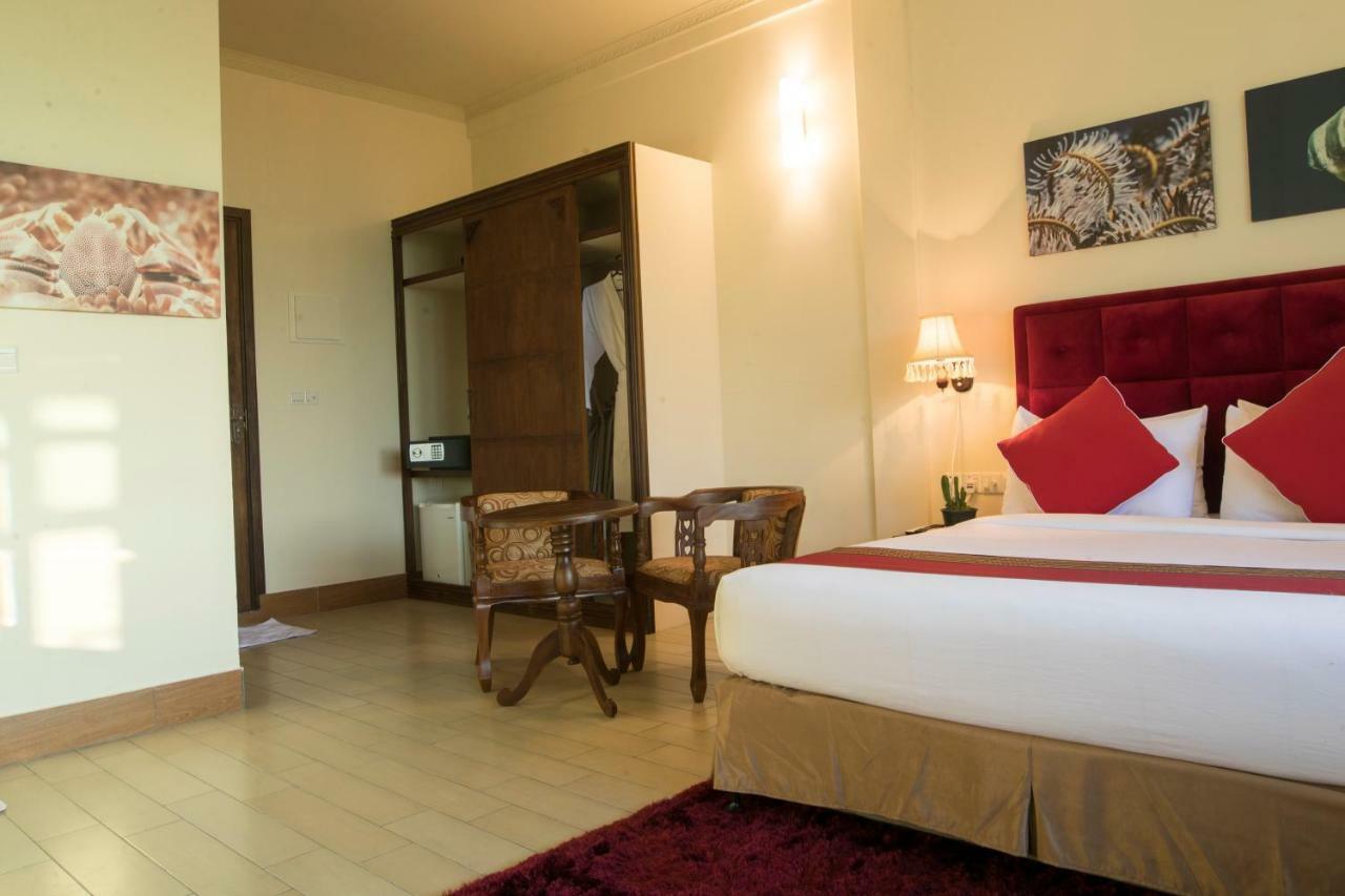 Global Residence Kaashidhoo Bagian luar foto